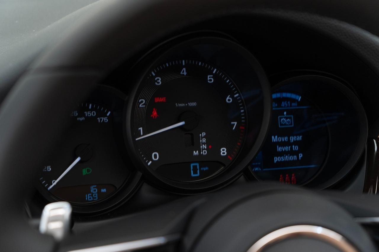 2024 Porsche Macan Pompano Beach FL