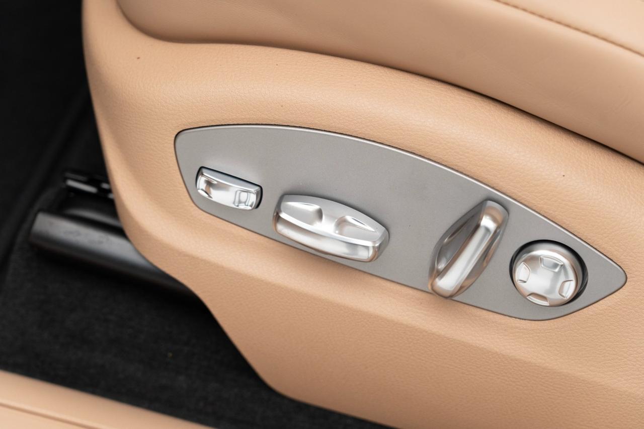 2024 Porsche Macan Pompano Beach FL