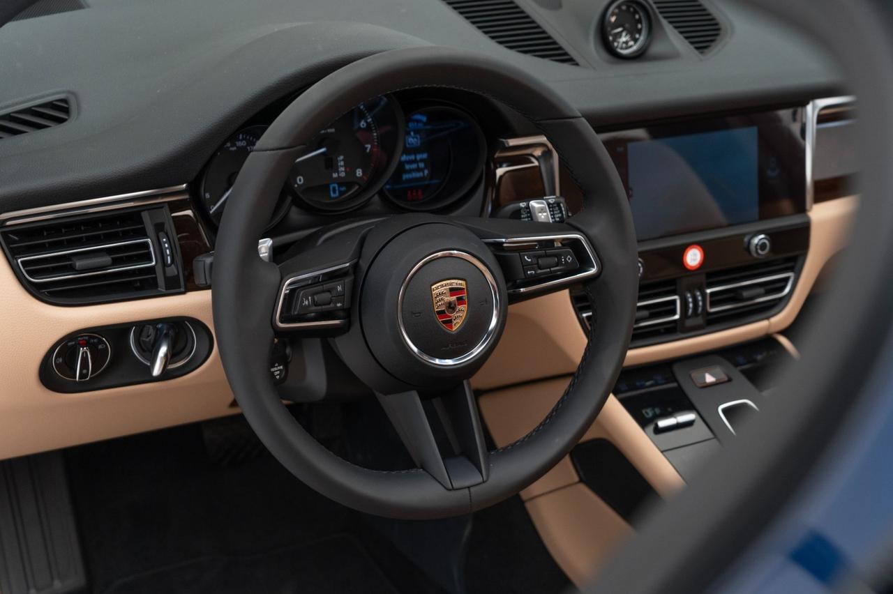 2024 Porsche Macan Pompano Beach FL