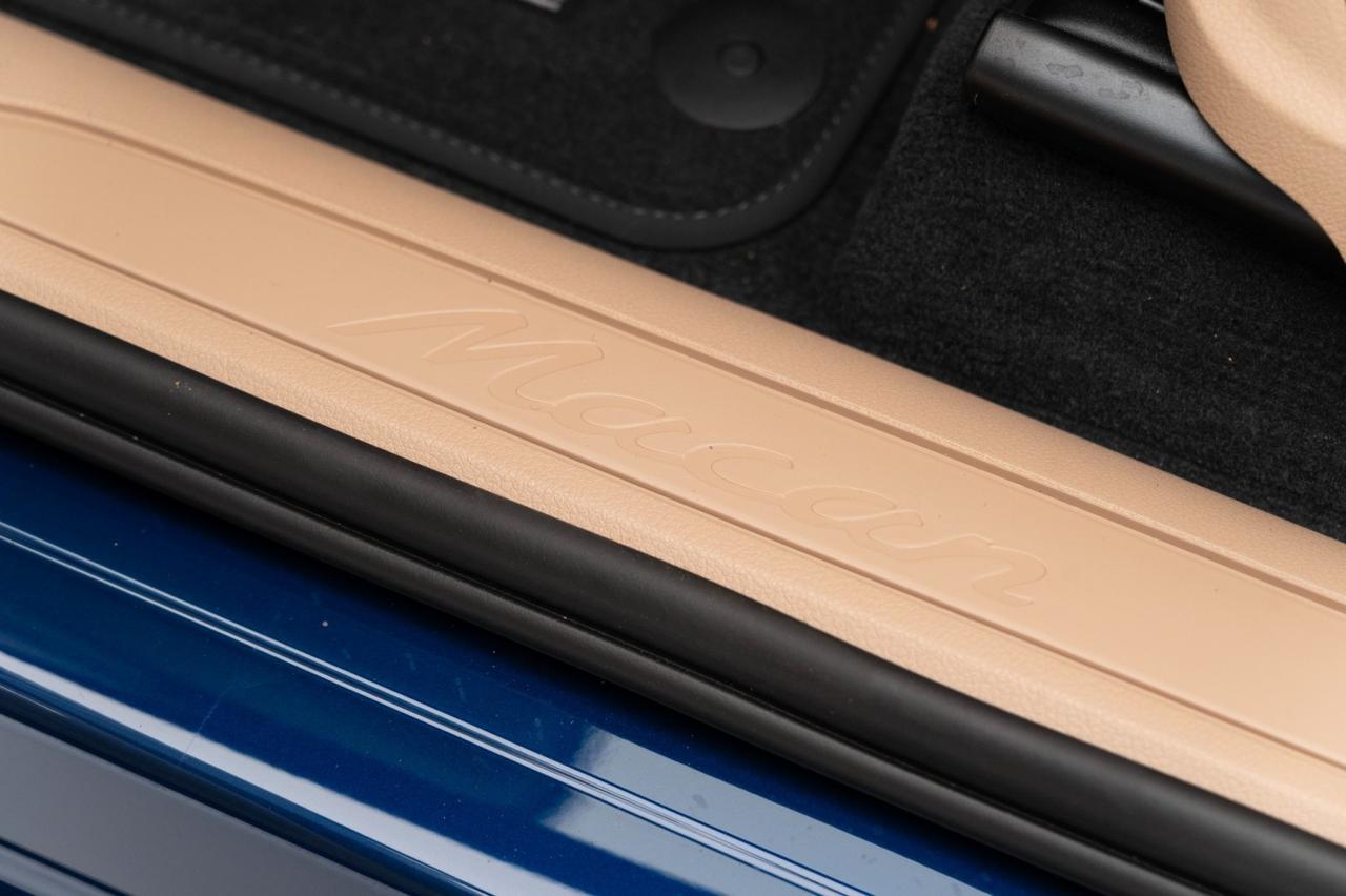 2024 Porsche Macan Pompano Beach FL