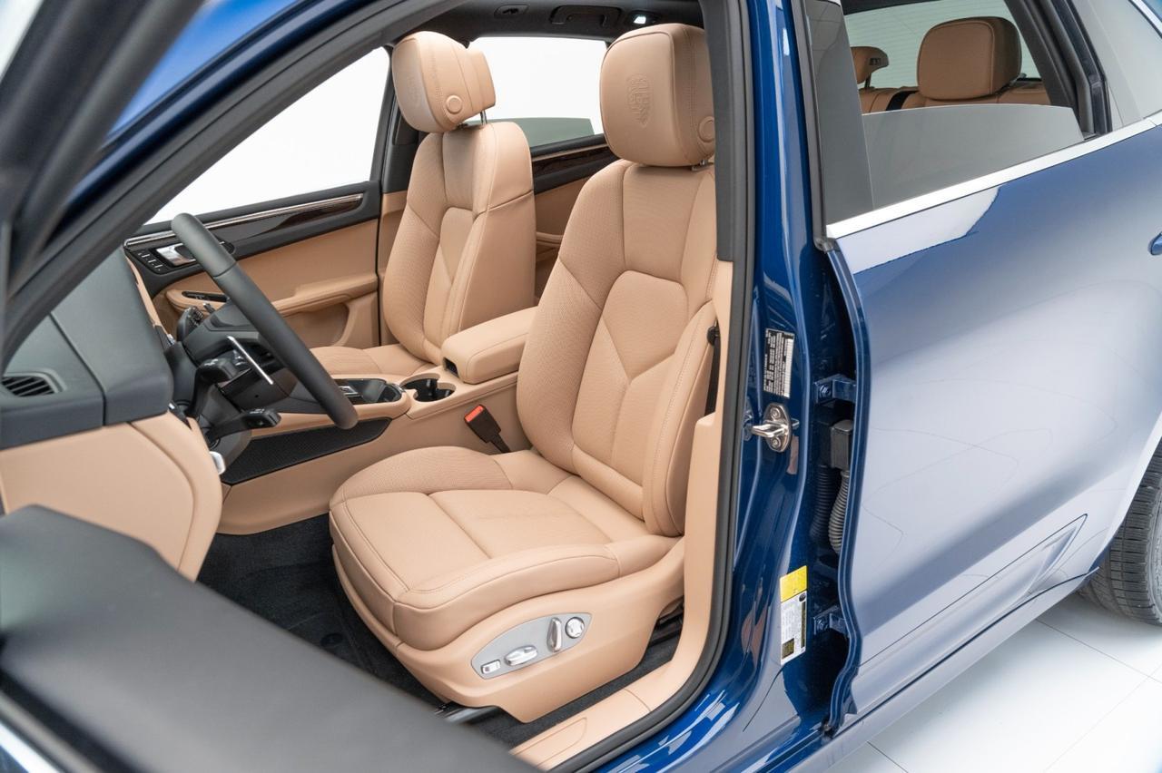 2024 Porsche Macan Pompano Beach FL