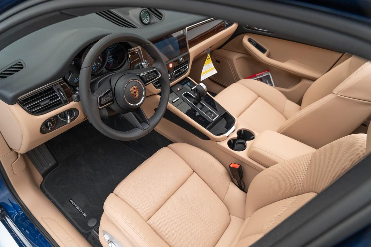 2024 Porsche Macan Pompano Beach FL