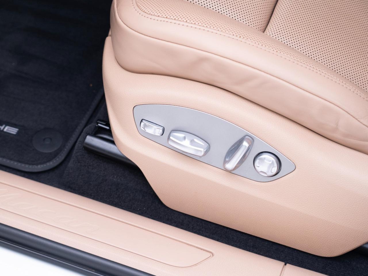 2024 Porsche Macan Pompano Beach FL