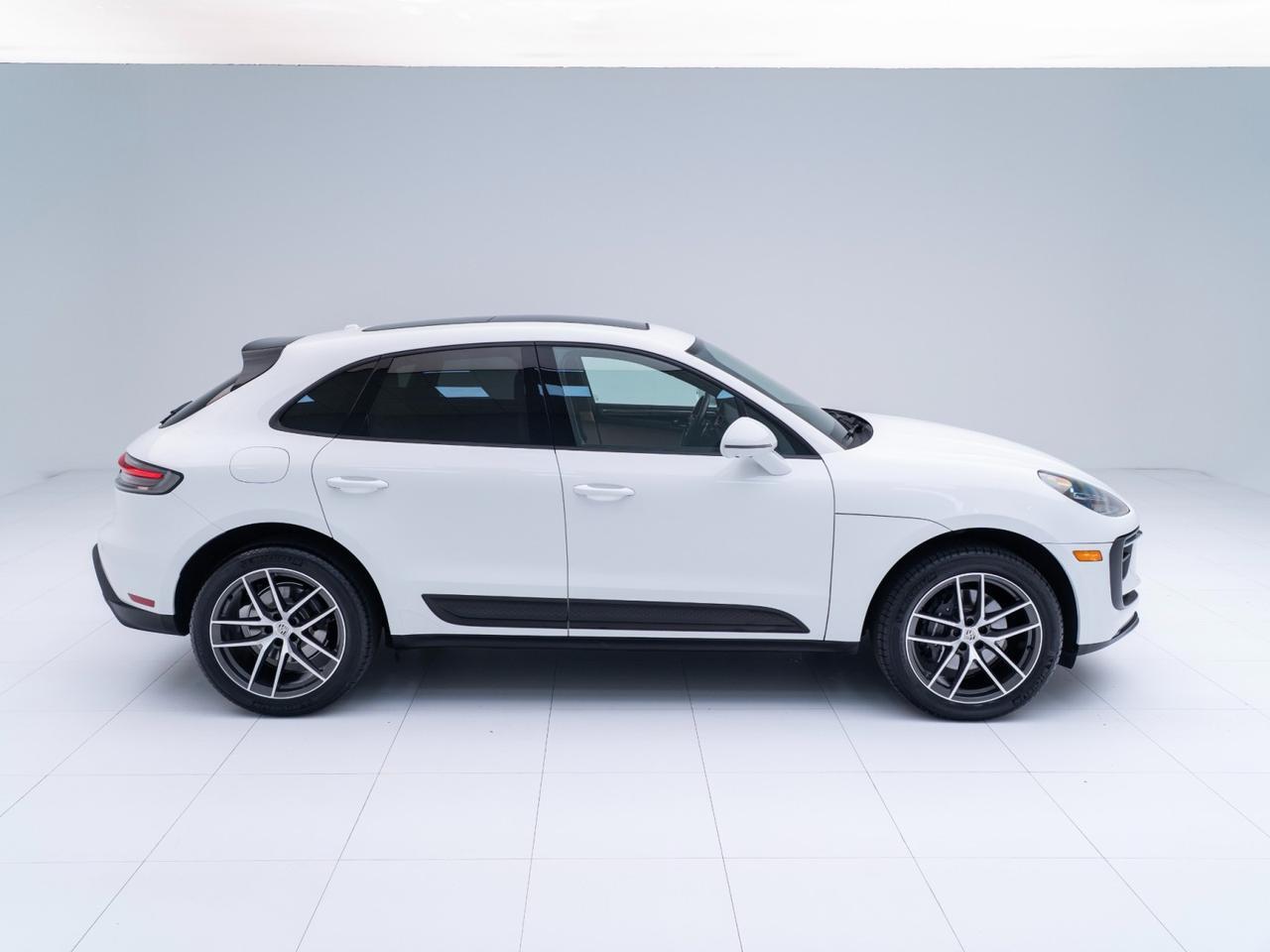 2024 Porsche Macan Pompano Beach FL