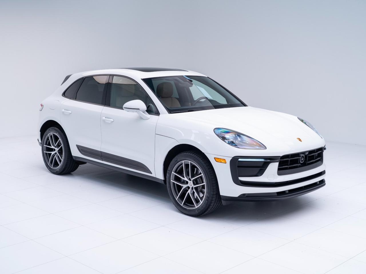 2024 Porsche Macan Pompano Beach FL