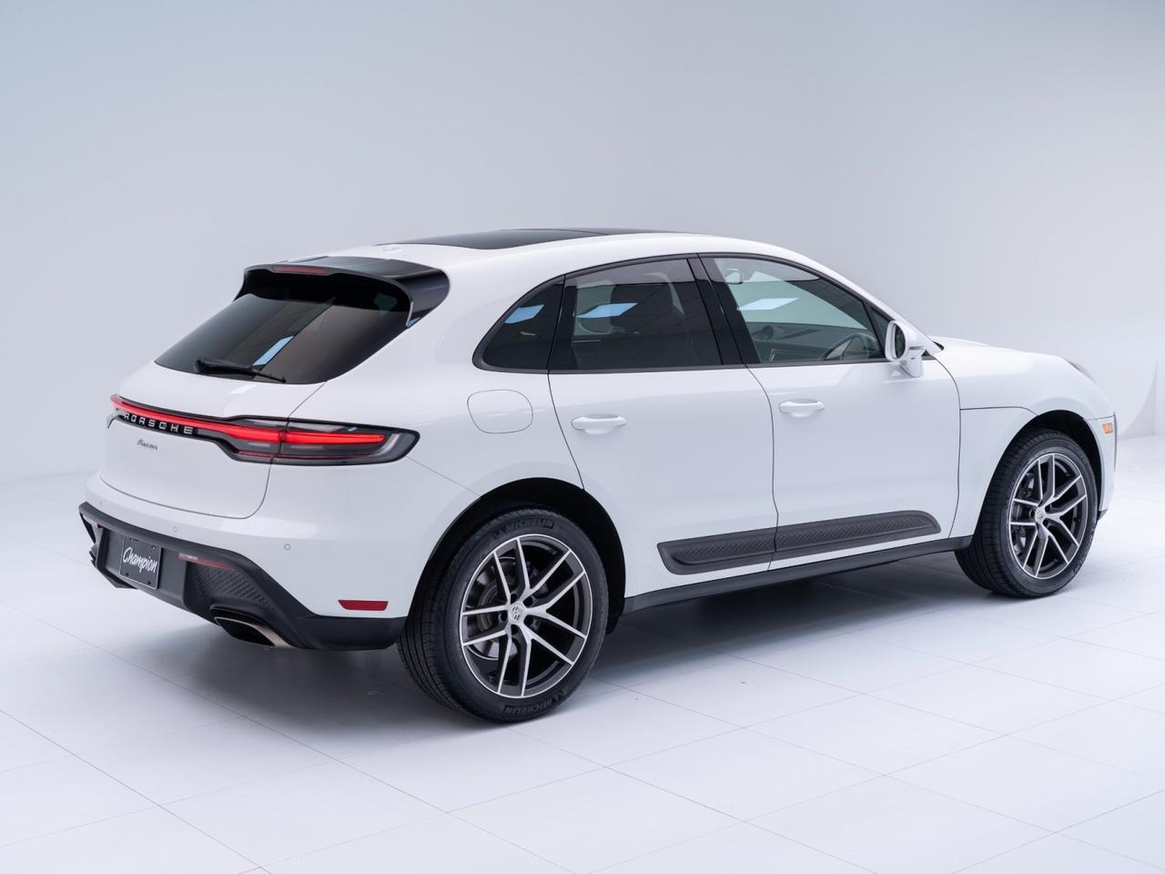 2024 Porsche Macan Pompano Beach FL