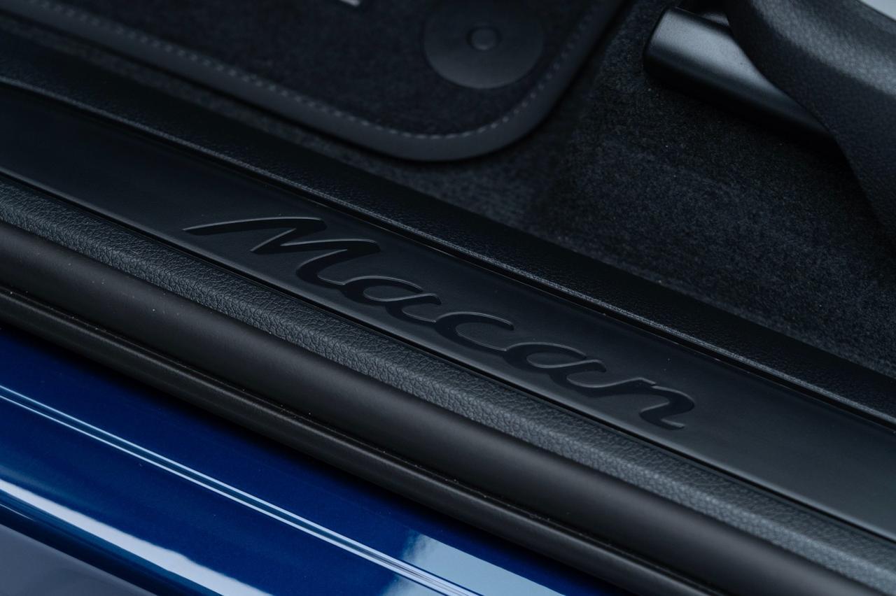 2024 Porsche Macan Pompano Beach FL