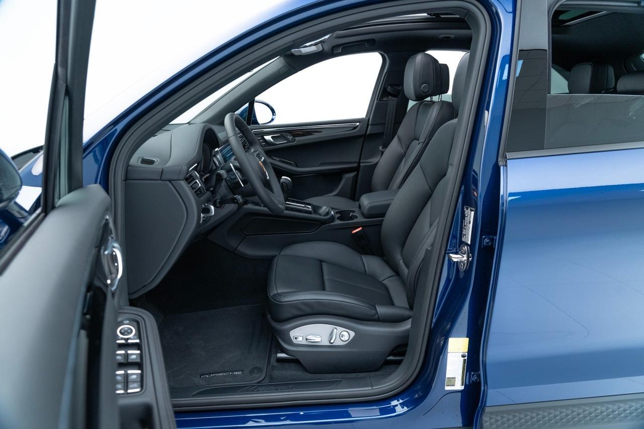 2024 Porsche Macan Pompano Beach FL