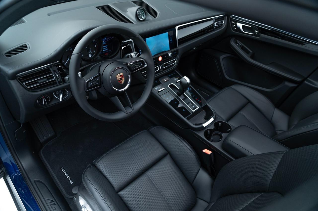 2024 Porsche Macan Pompano Beach FL