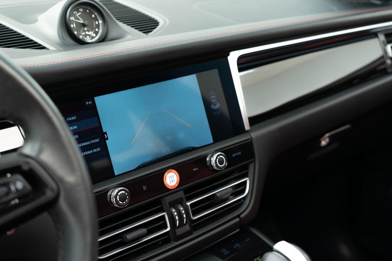 2024 Porsche Macan Pompano Beach FL