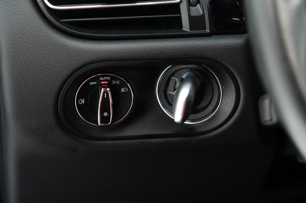 2024 Porsche Macan Pompano Beach FL