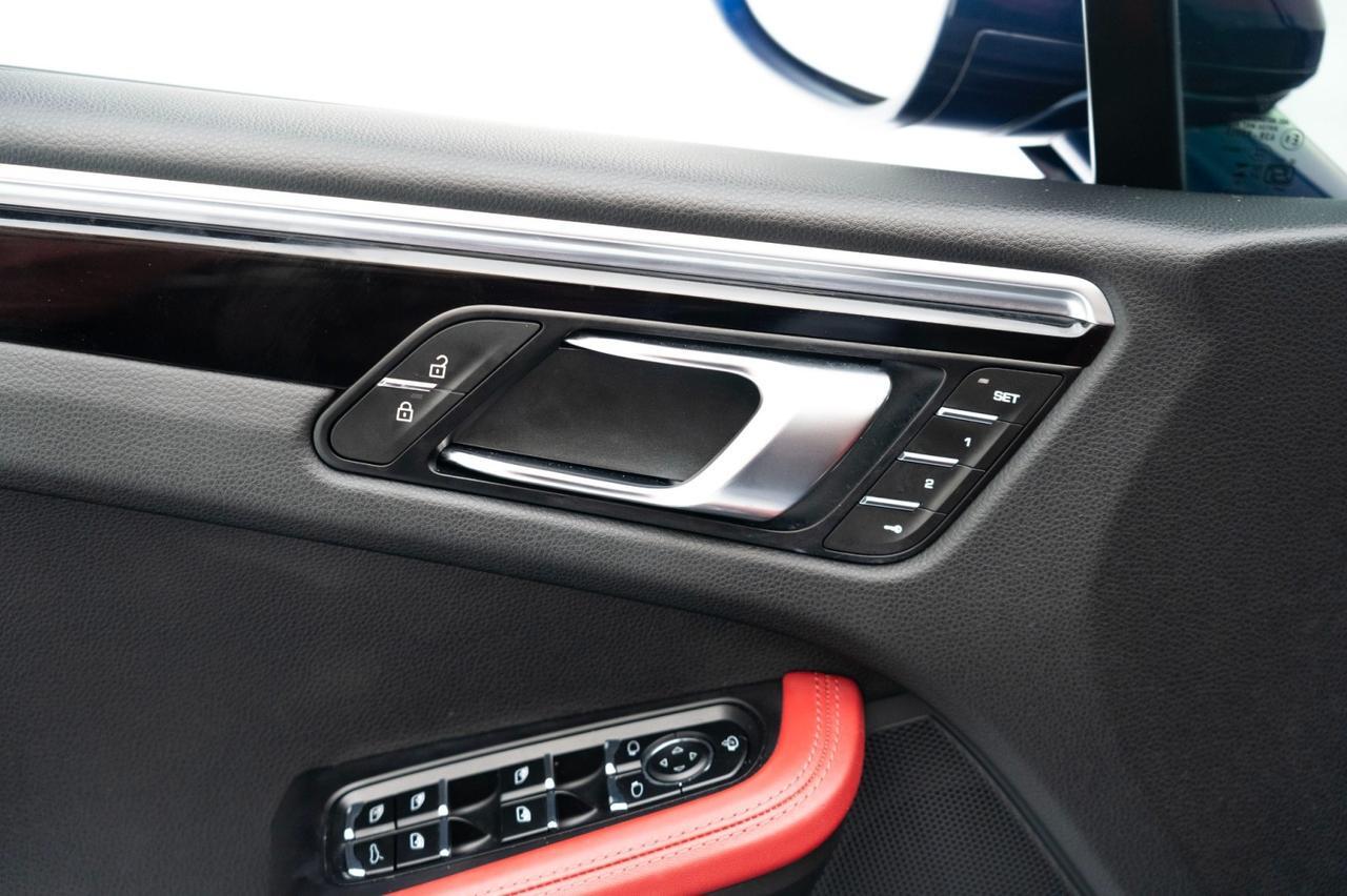 2024 Porsche Macan Pompano Beach FL