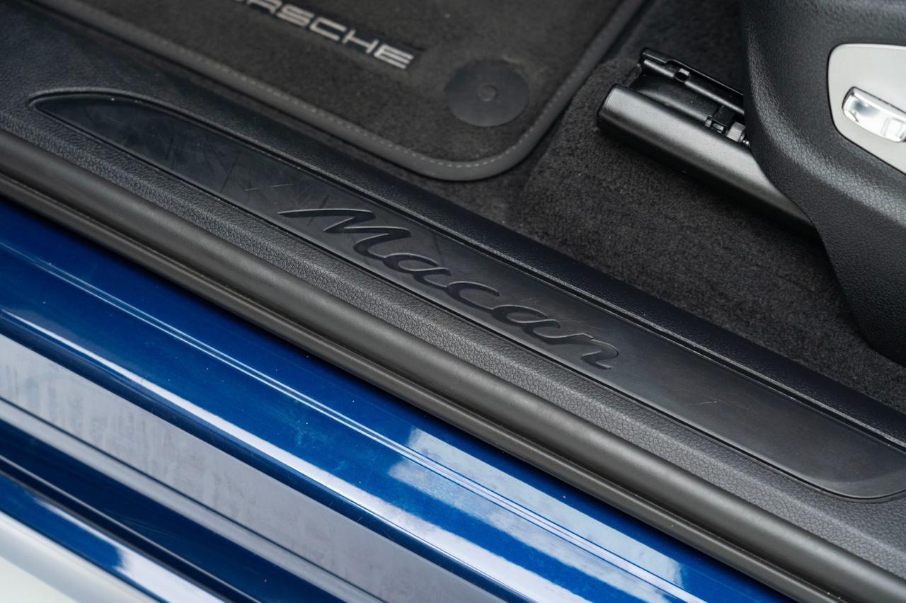 2024 Porsche Macan Pompano Beach FL