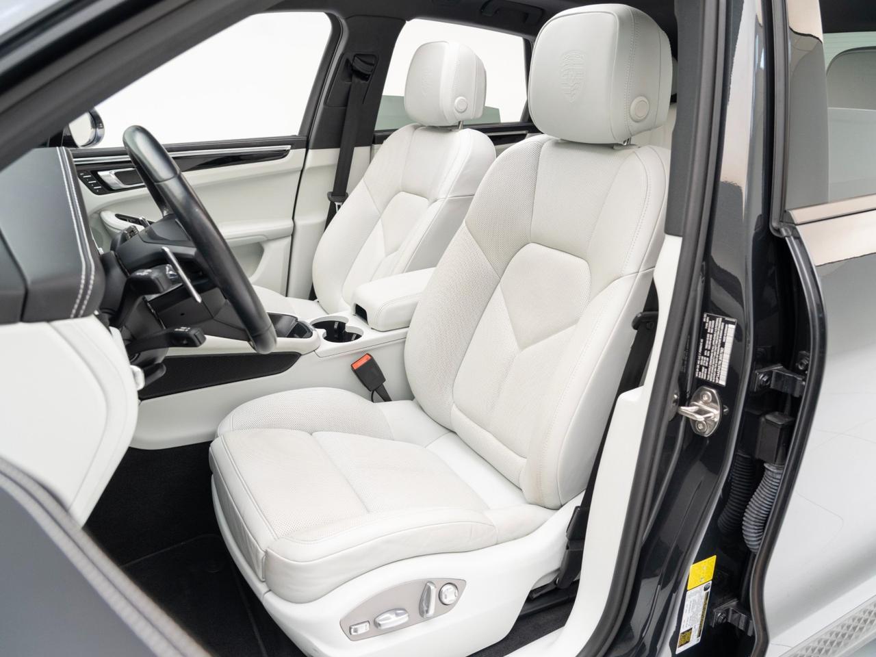 2024 Porsche Macan Pompano Beach FL