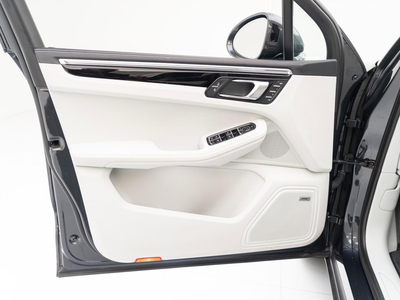 2024 Porsche Macan Pompano Beach FL