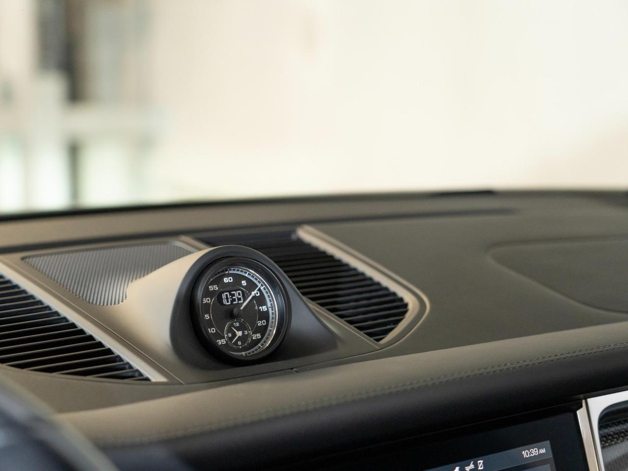 2024 Porsche Macan Pompano Beach FL