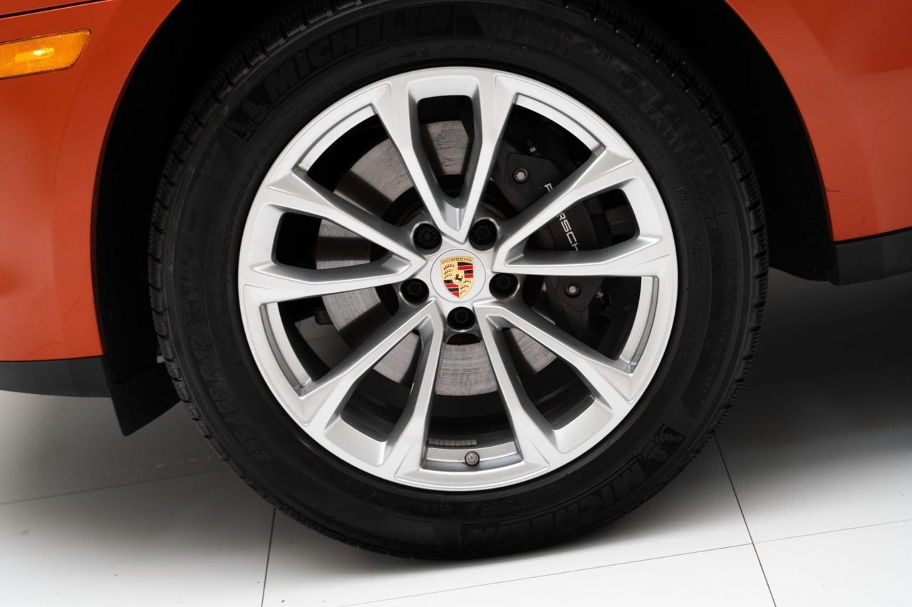 2024 Porsche Macan Pompano Beach FL