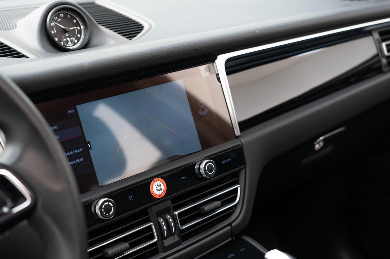 2024 Porsche Macan Pompano Beach FL