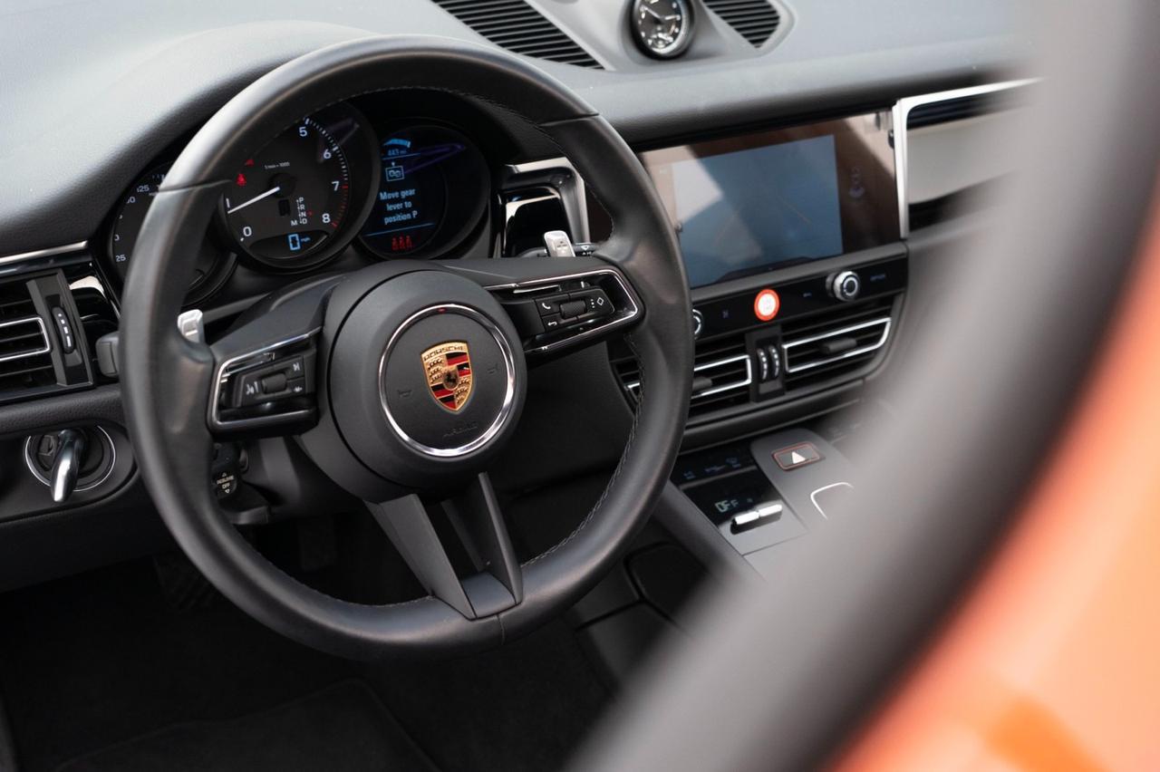 2024 Porsche Macan Pompano Beach FL