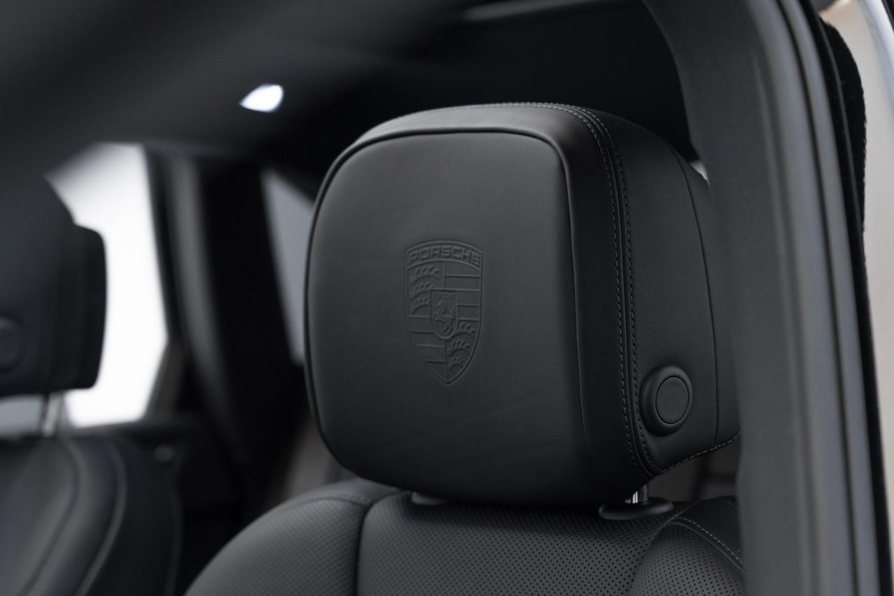 2024 Porsche Macan Pompano Beach FL