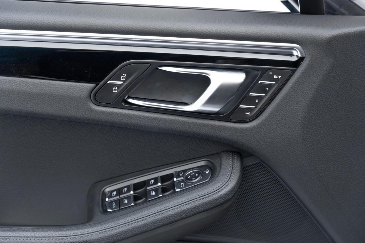 2024 Porsche Macan Pompano Beach FL