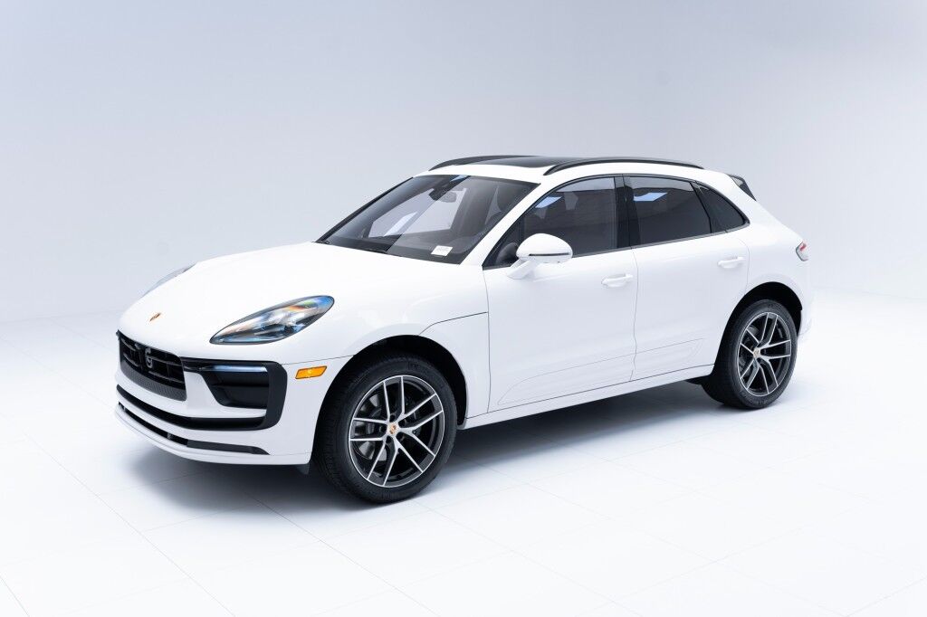 New 2024 Porsche Macan in Pompano Beach FL