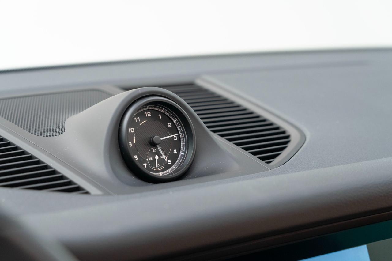 2024 Porsche Macan Pompano Beach FL