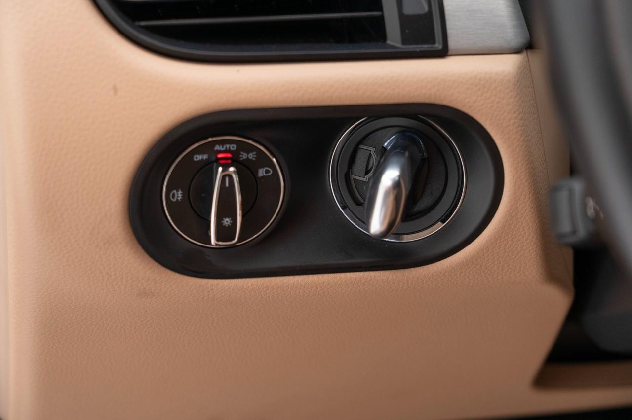 2024 Porsche Macan Pompano Beach FL