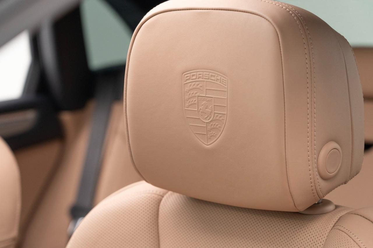 2024 Porsche Macan Pompano Beach FL