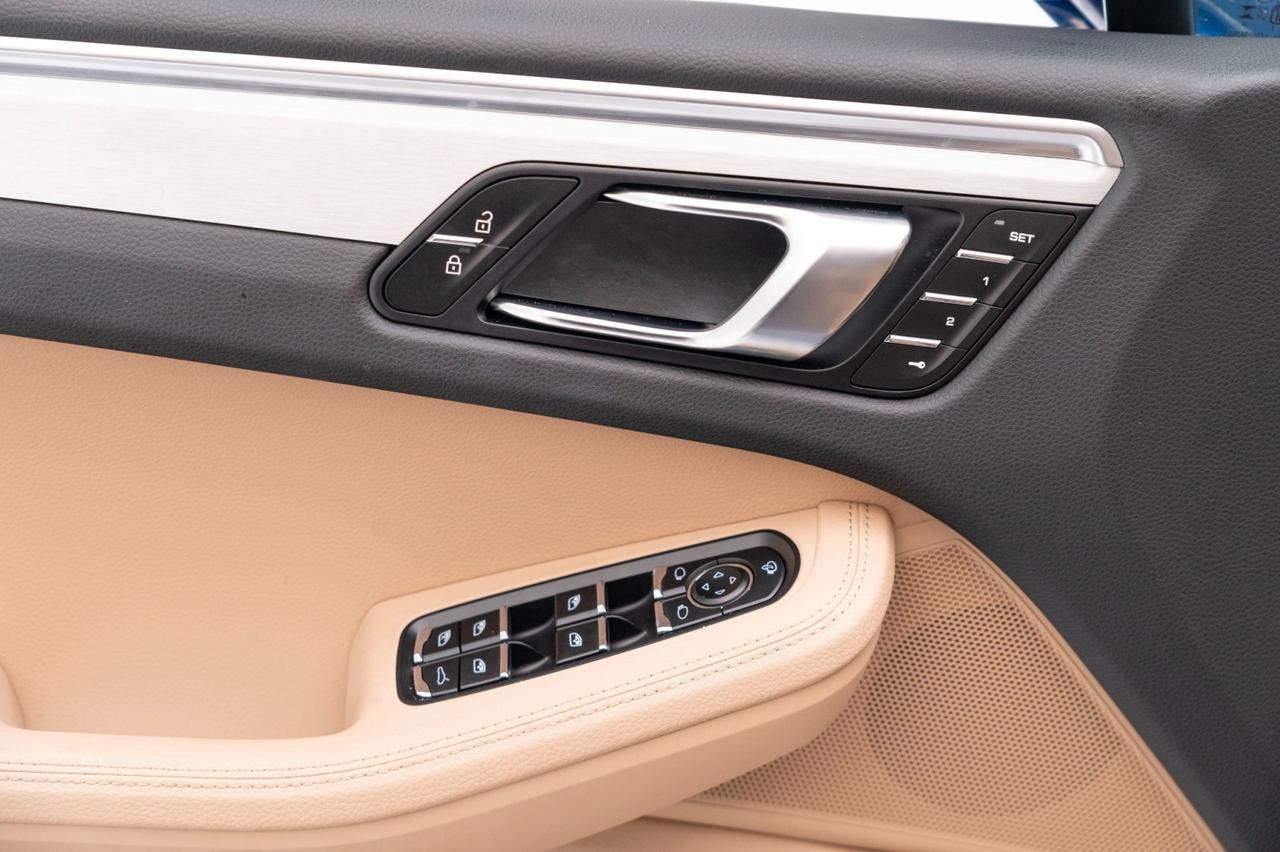 2024 Porsche Macan Pompano Beach FL