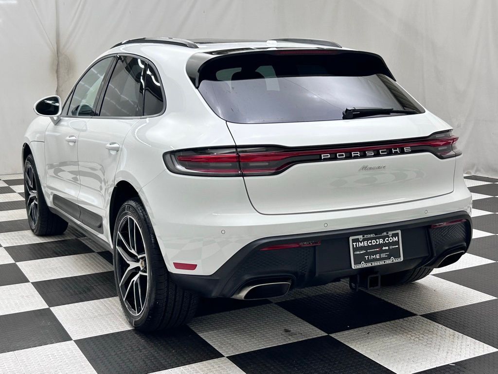 2024 Porsche Macan Portland OR