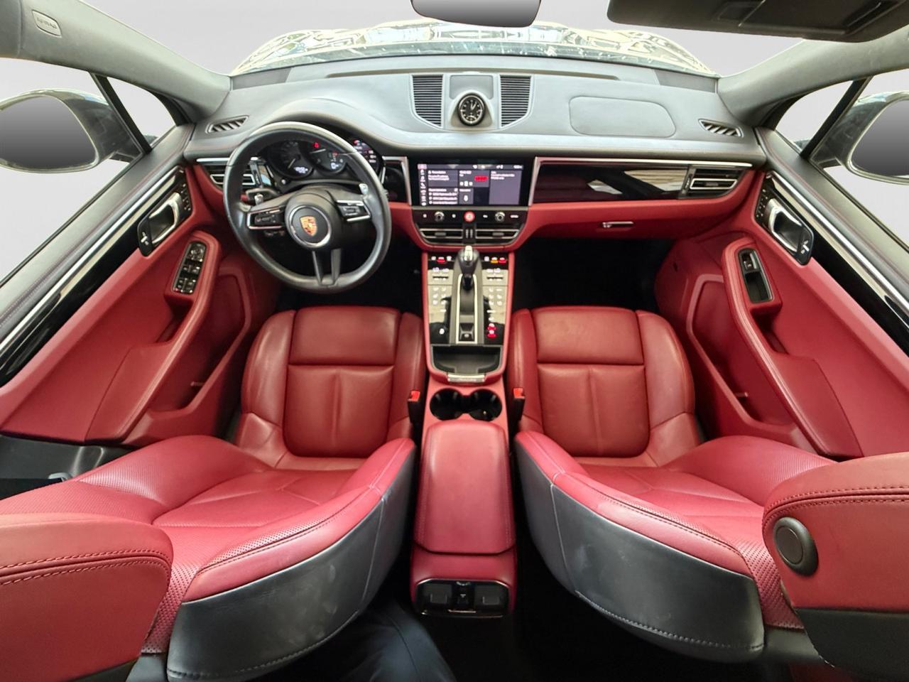 2024 Porsche Macan  Selma TX