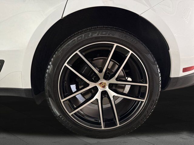 2024 Porsche Macan San Antonio TX