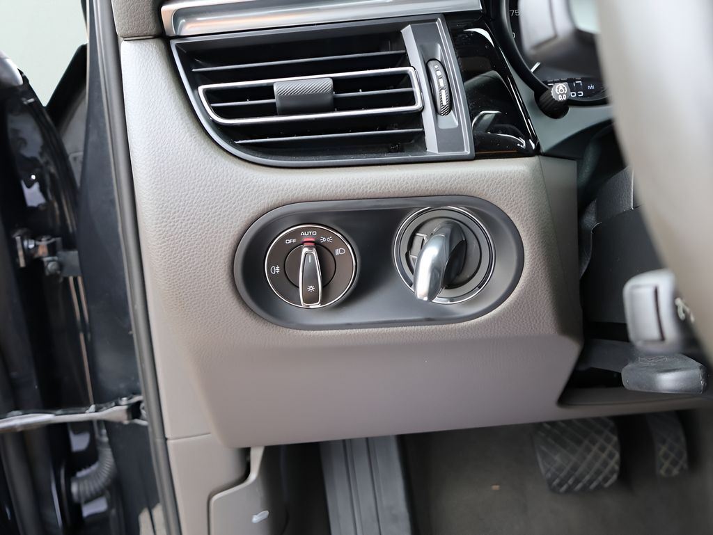 2024 Porsche Macan San Clemente CA