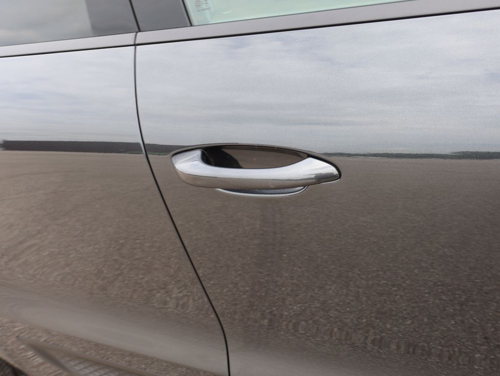 2024 Porsche Macan San Clemente CA