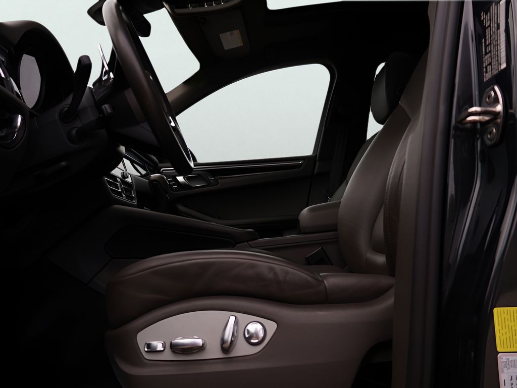 2024 Porsche Macan San Clemente CA