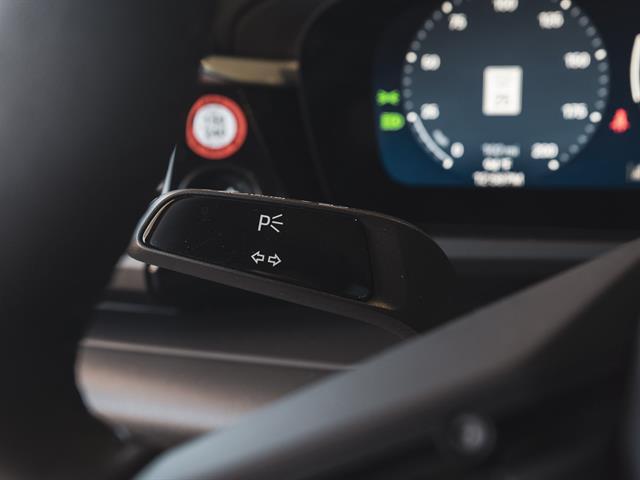 2024 Porsche Macan 4 Electric Bakersfield CA