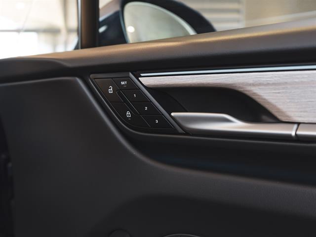 2024 Porsche Macan 4 Electric Bakersfield CA