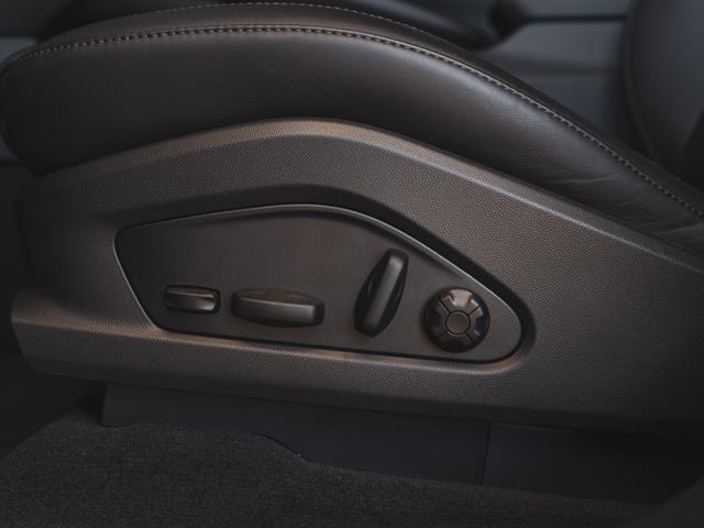 2024 Porsche Macan 4 Electric Bakersfield CA