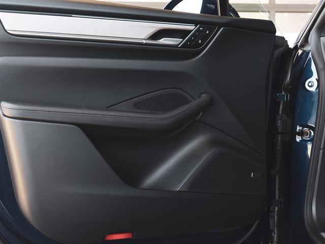 2024 Porsche Macan 4 Electric Bakersfield CA