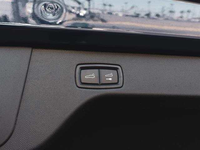 2024 Porsche Macan 4 Electric Bakersfield CA
