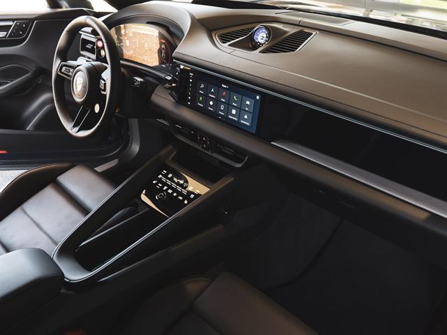 2024 Porsche Macan 4 Electric Bakersfield CA