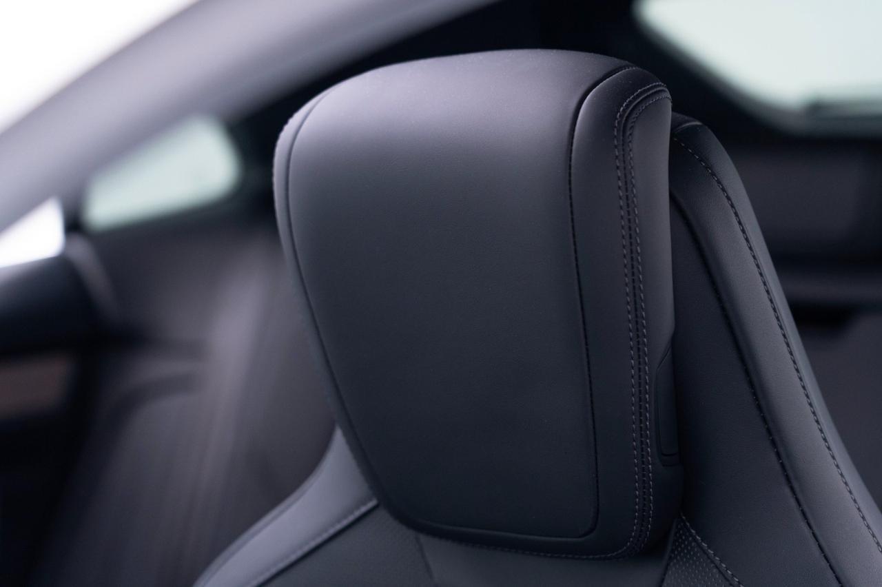 2024 Porsche Macan 4 Electric Pompano Beach FL