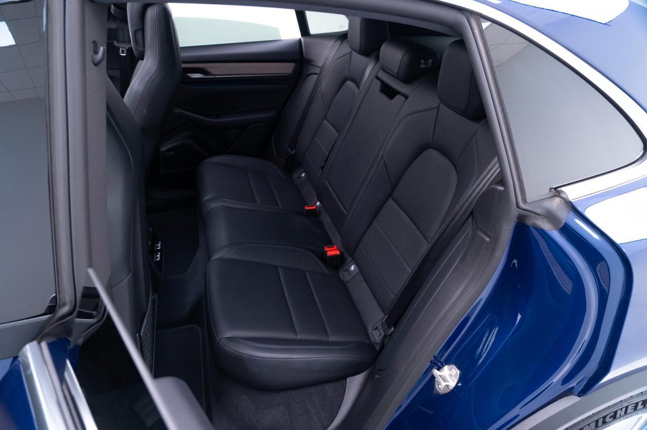 2024 Porsche Macan 4 Electric Pompano Beach FL