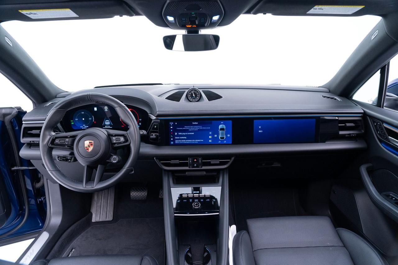 2024 Porsche Macan 4 Electric Pompano Beach FL