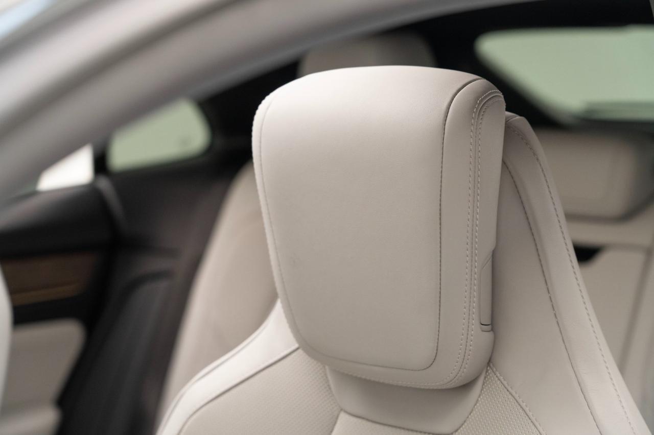 2024 Porsche Macan 4 Electric Pompano Beach FL