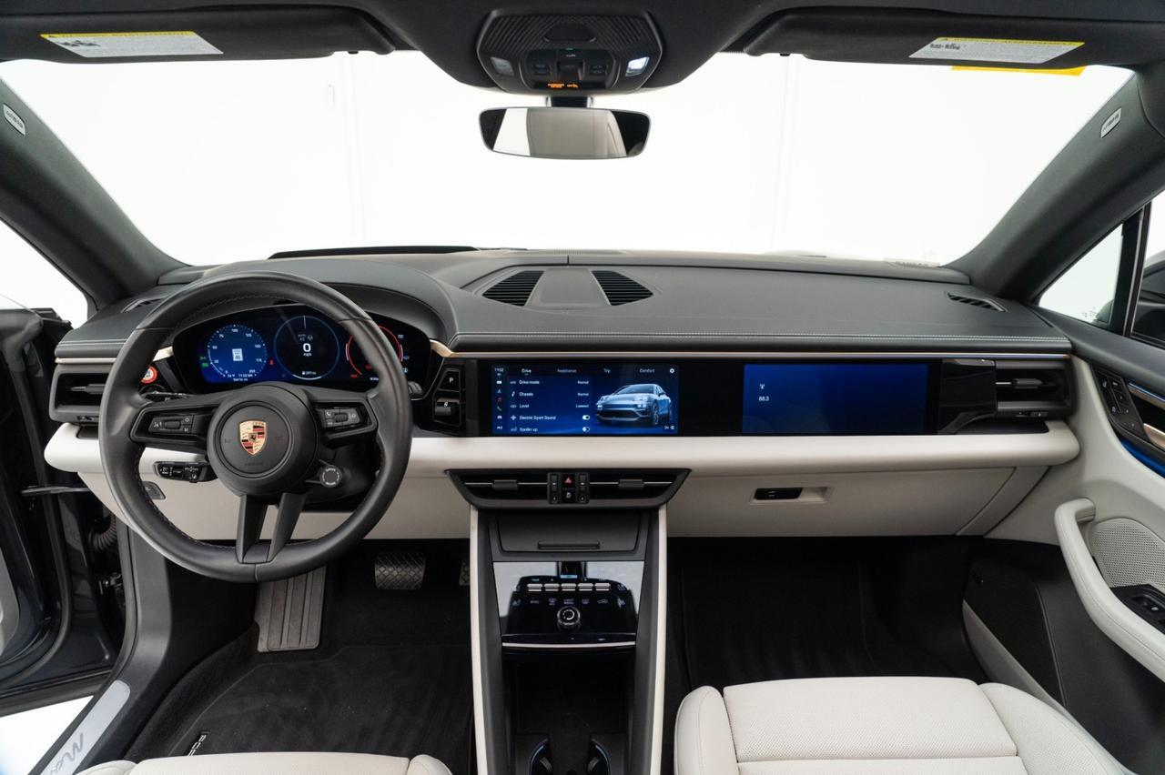 2024 Porsche Macan 4 Electric Pompano Beach FL