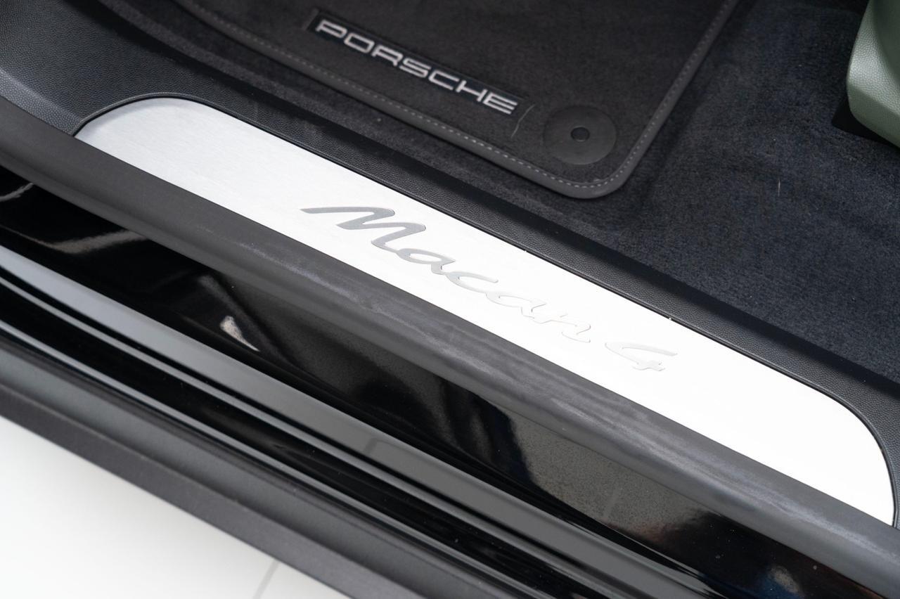 2024 Porsche Macan 4 Electric Pompano Beach FL