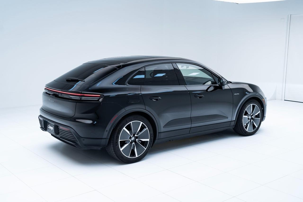 2024 Porsche Macan 4 Electric Pompano Beach FL