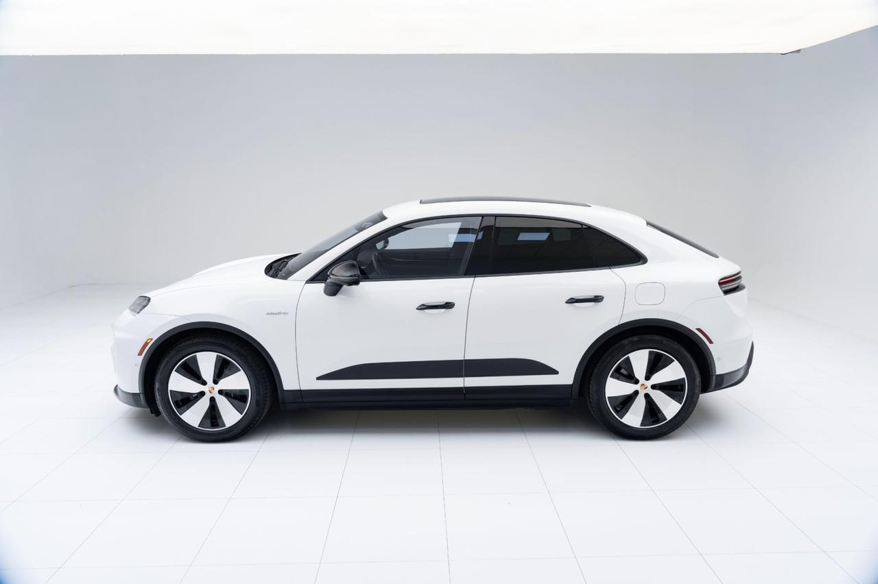 2024 Porsche Macan 4 Electric Pompano Beach FL